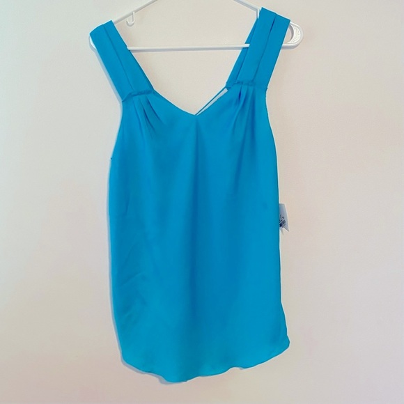 RACHEL Rachel Roy Tops - RACHEL ROY Tank Top Blouse Size Medium NWT Blue Turquoise V Neck 2 Straps